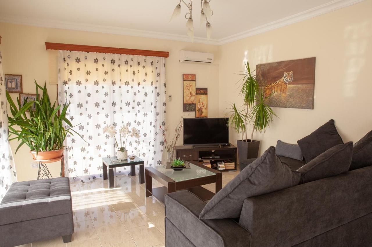 Villa Paradise Paphos Luaran gambar